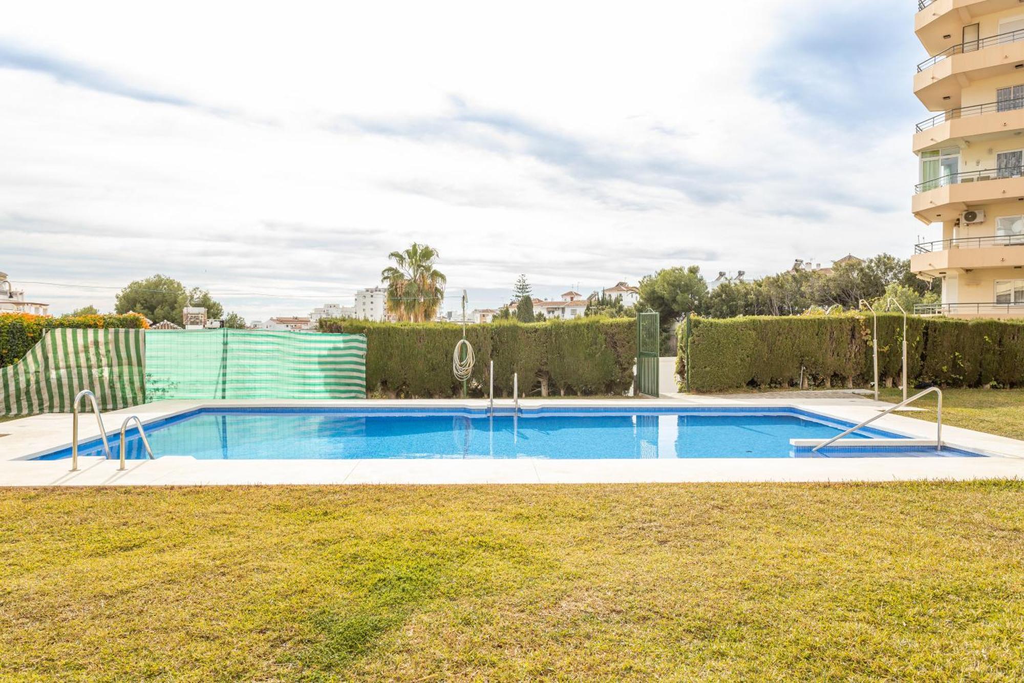 Bright And Spacious 2 Bed Apt Nerja Extérieur photo