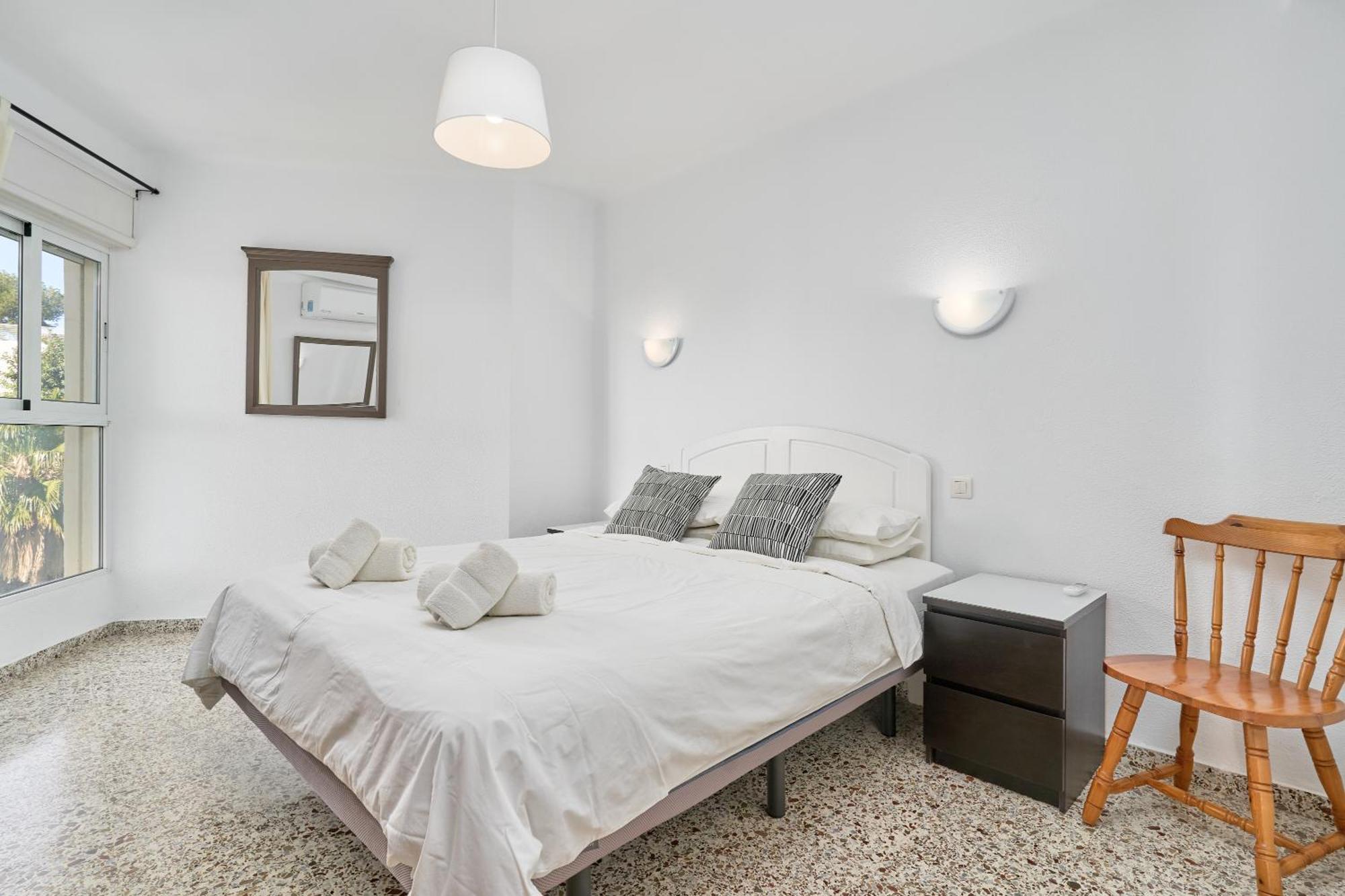 Bright And Spacious 2 Bed Apt Nerja Extérieur photo
